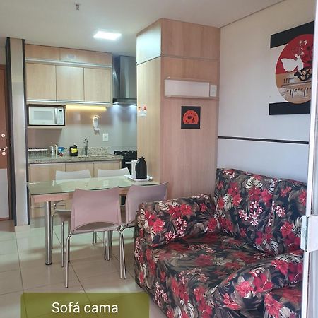Gran Reserva Casa Da Madeira 2 Quartos Caldas Novas Bagian luar foto