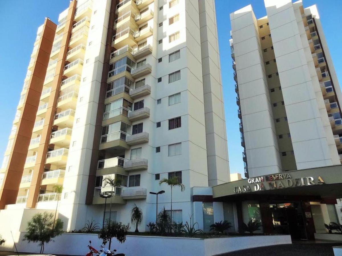 Gran Reserva Casa Da Madeira 2 Quartos Caldas Novas Bagian luar foto