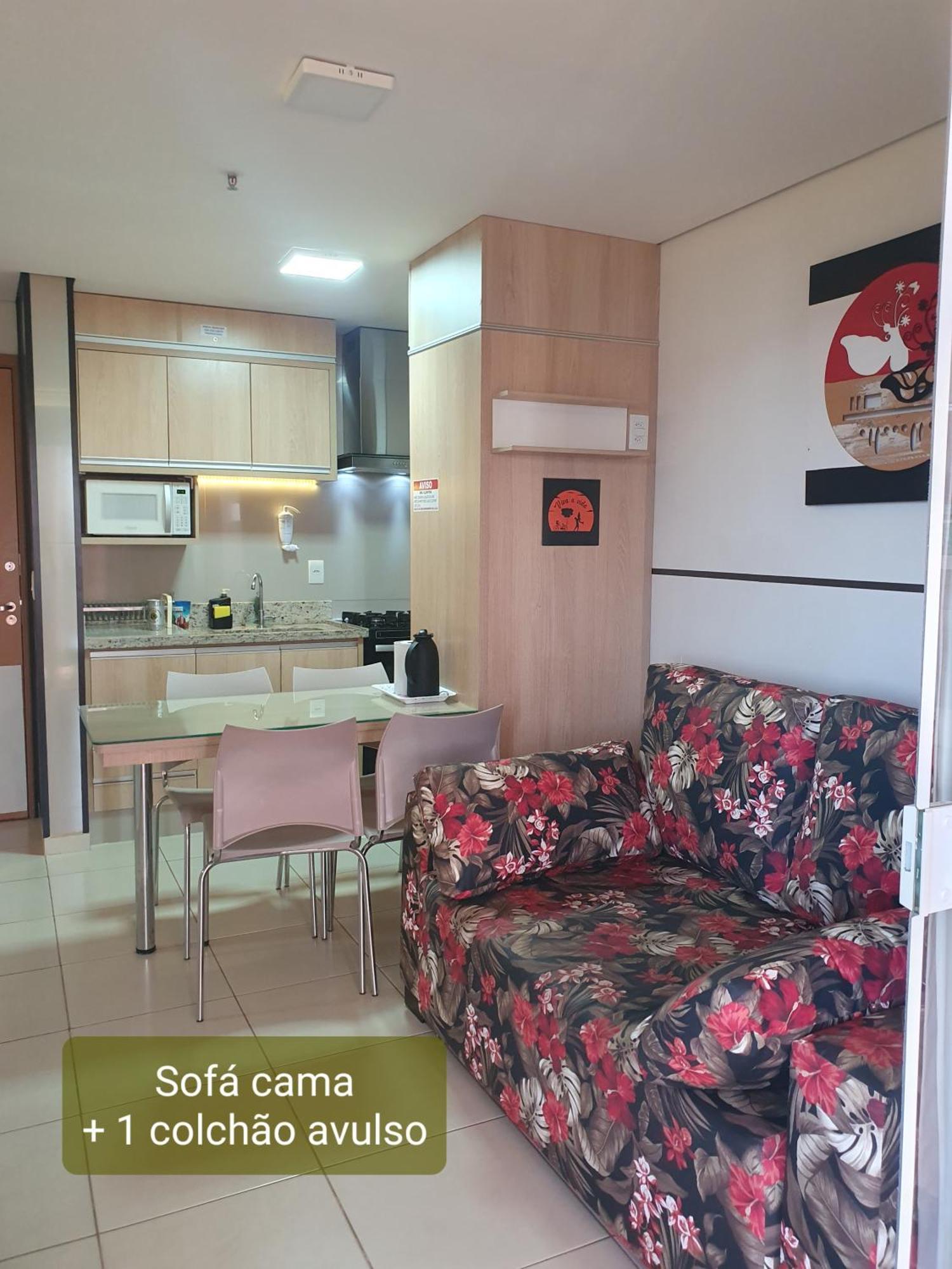 Gran Reserva Casa Da Madeira 2 Quartos Caldas Novas Bagian luar foto