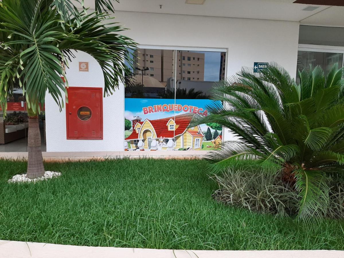 Gran Reserva Casa Da Madeira 2 Quartos Caldas Novas Bagian luar foto